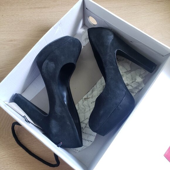 Aldo genuine suede pumps 8.5/38.5, early 2010s - Picture 8 of 9